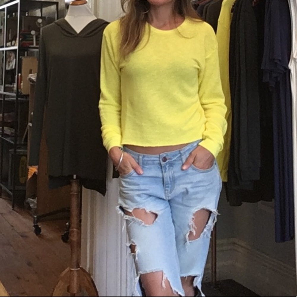 Sustainable Fashion Crop Sweatshirt